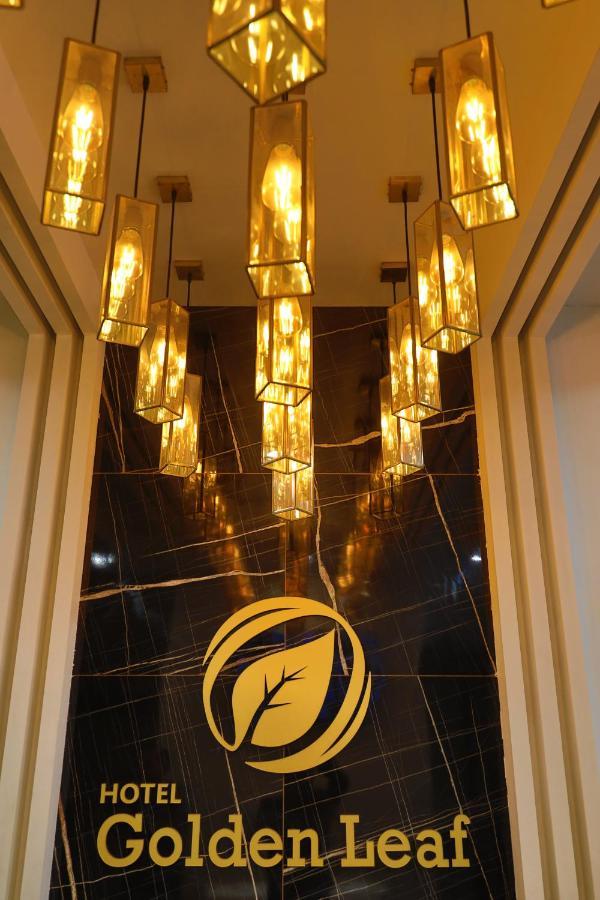 Hotel Golden Leaf Mohali Bagian luar foto